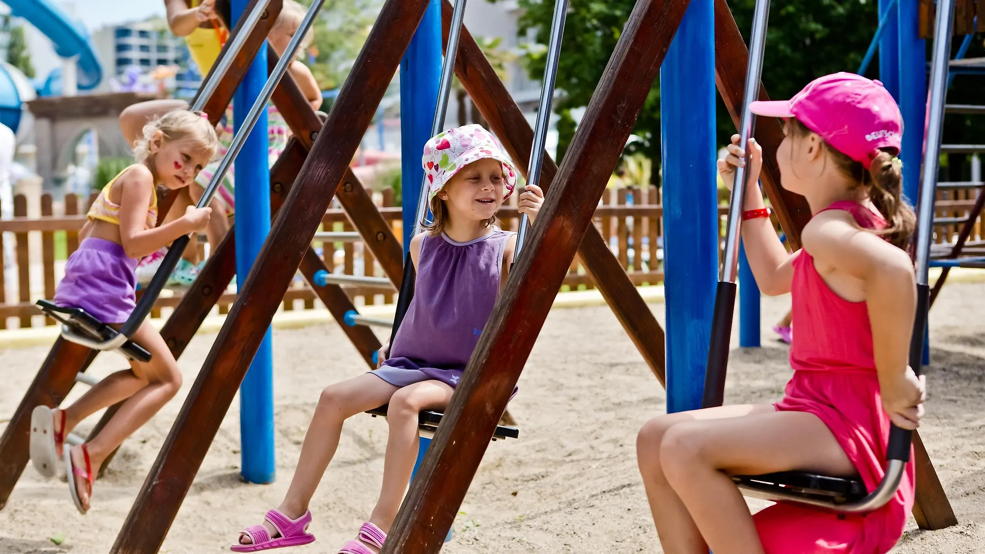 Semesteranläggning (resort) DIT Evrika Beach Club Hotel - All Inclusive Slăntjev Brjag